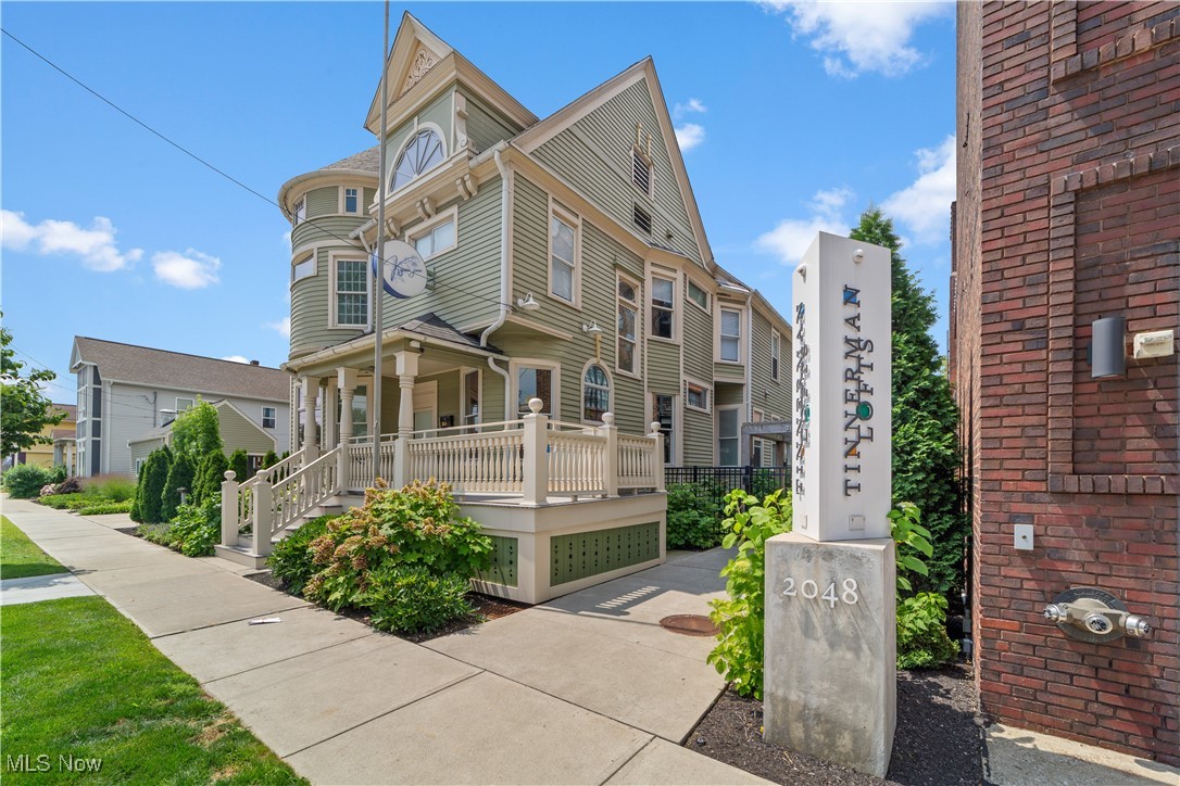 2048 Fulton Road Cleveland OH 44113