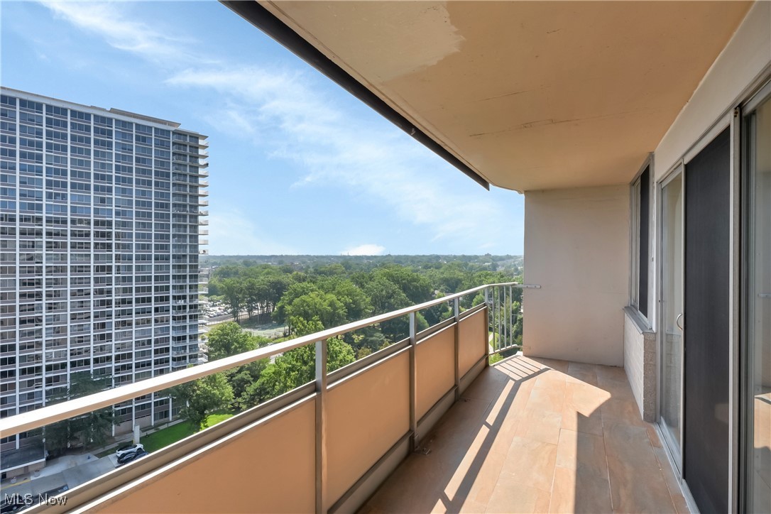 12900 Lake Avenue Lakewood OH 44107