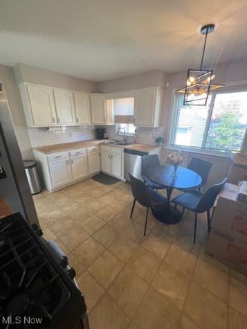 10613 Vernon Avenue Garfield Heights OH 44125