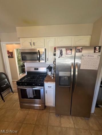 10613 Vernon Avenue Garfield Heights OH 44125