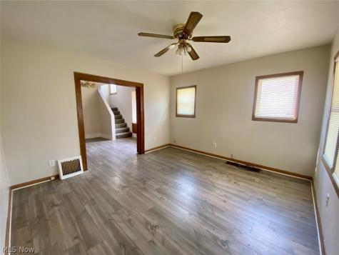 93 Jewett Street Akron OH 44305