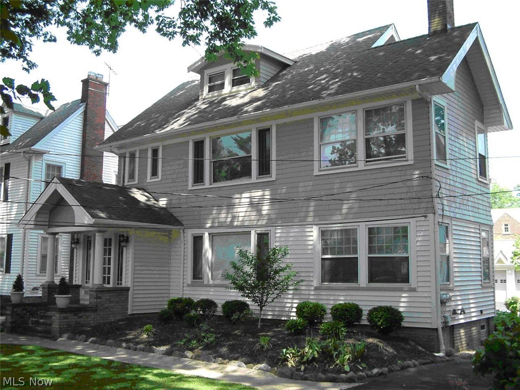 13834 Clifton Boulevard Lakewood OH 44107