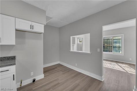 4510 E 126th Street Garfield Heights OH 44105