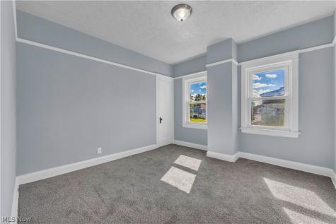 4510 E 126th Street Garfield Heights OH 44105