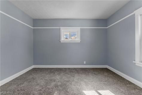 4510 E 126th Street Garfield Heights OH 44105