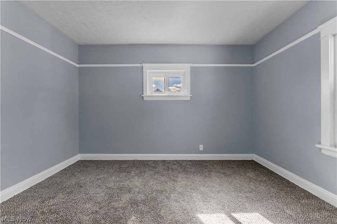 4510 E 126th Street Garfield Heights OH 44105