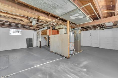 4510 E 126th Street Garfield Heights OH 44105
