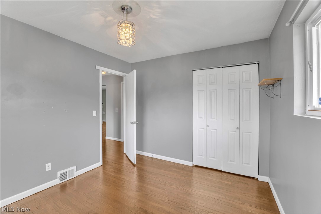 325 Thelma Drive Sheffield Lake OH 44054