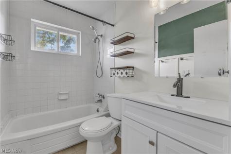 325 Thelma Drive Sheffield Lake OH 44054