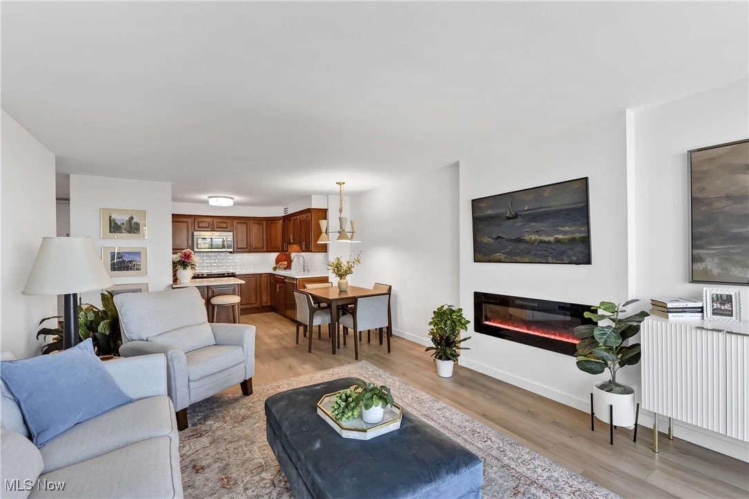 12700 Lake Avenue Lakewood OH 44107