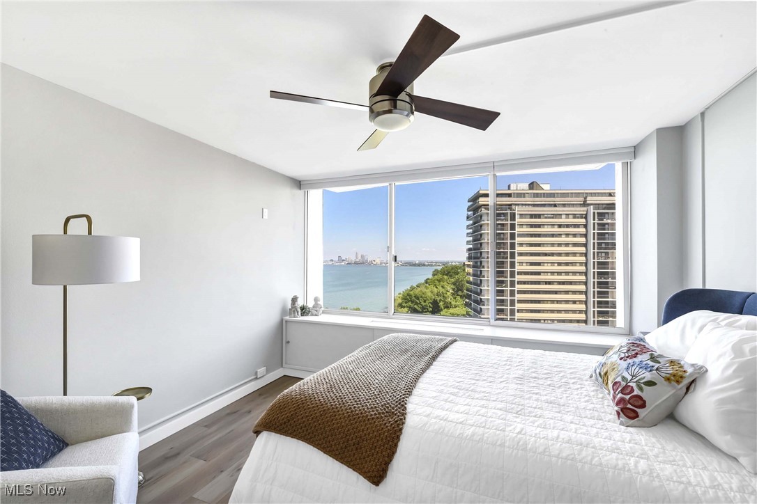 12700 Lake Avenue Lakewood OH 44107