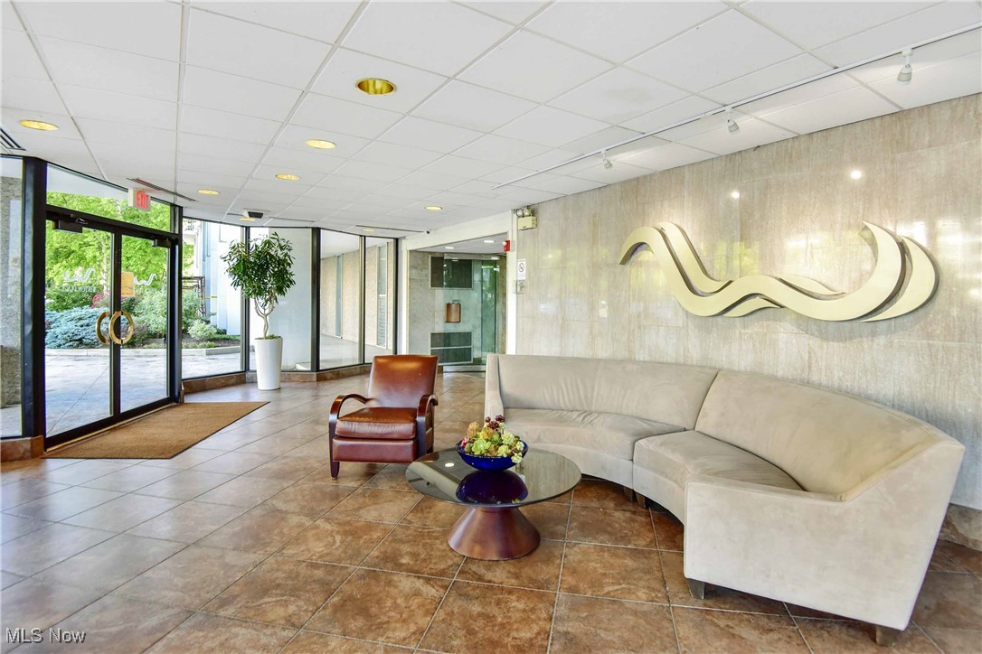 12700 Lake Avenue Lakewood OH 44107