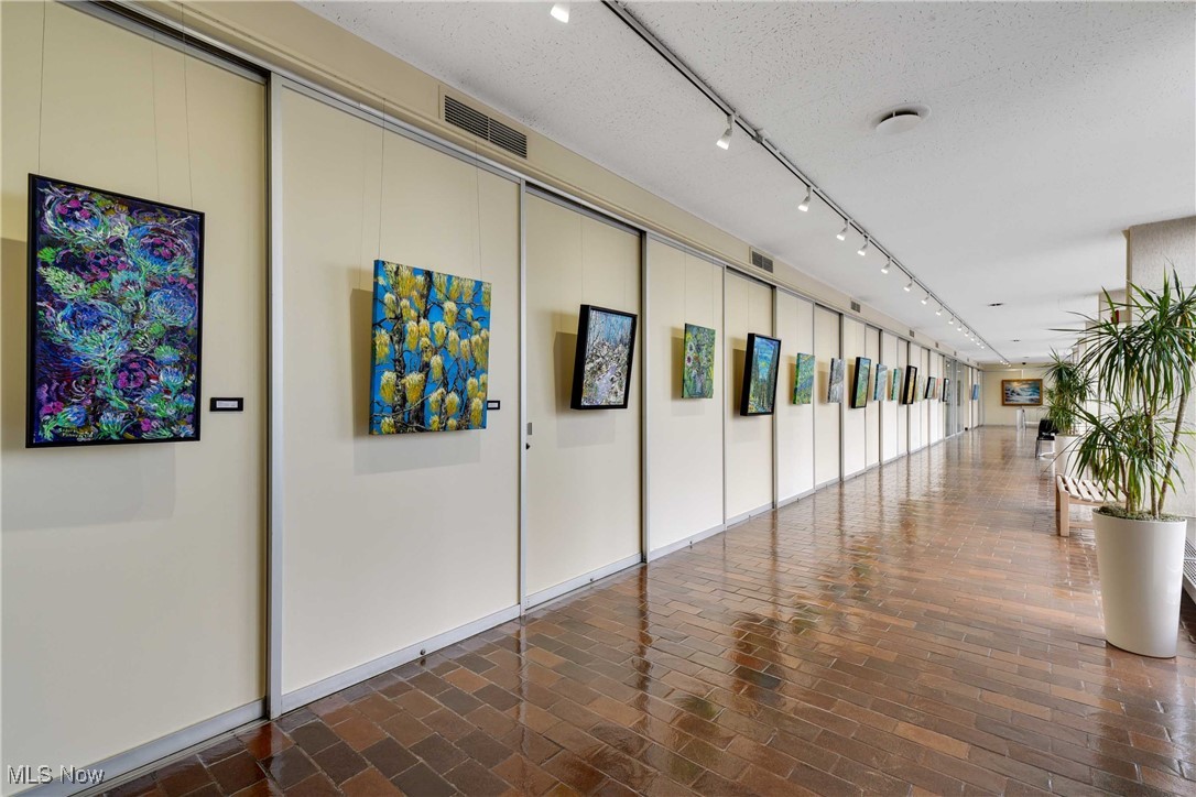 12700 Lake Avenue Lakewood OH 44107