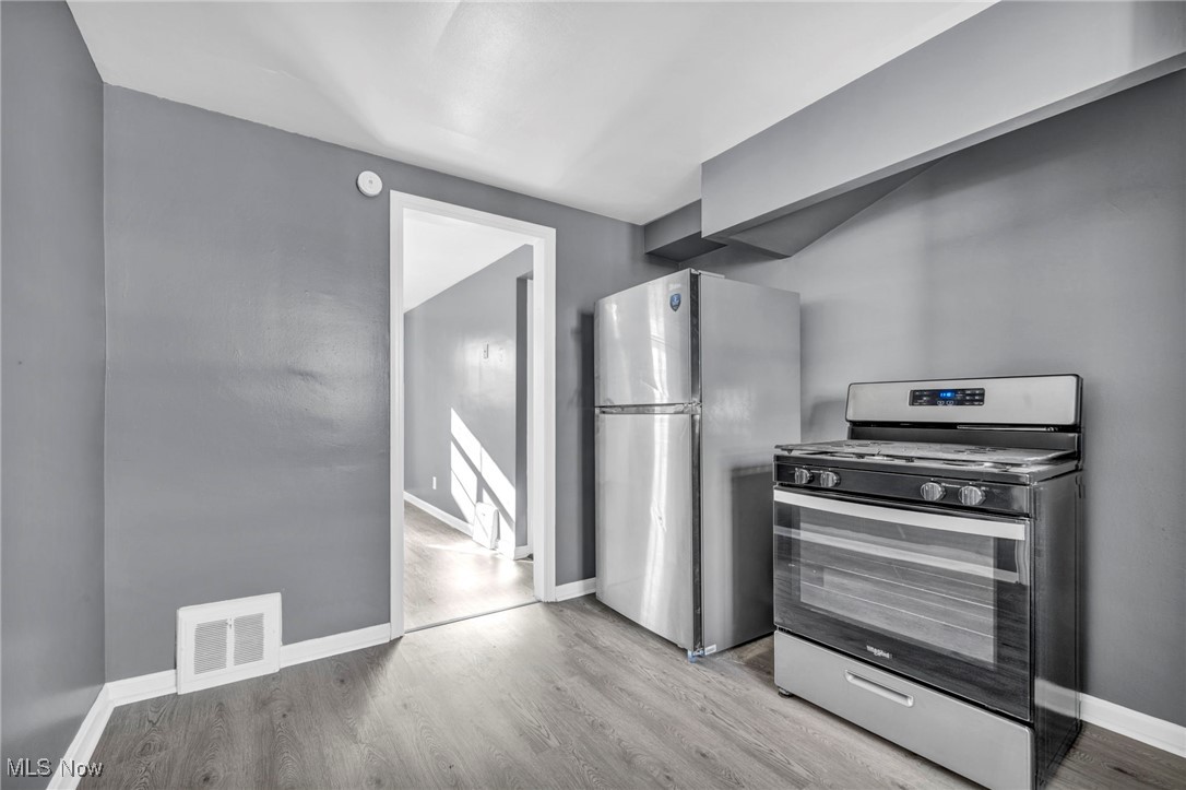 422 E 222nd Street Euclid OH 44123