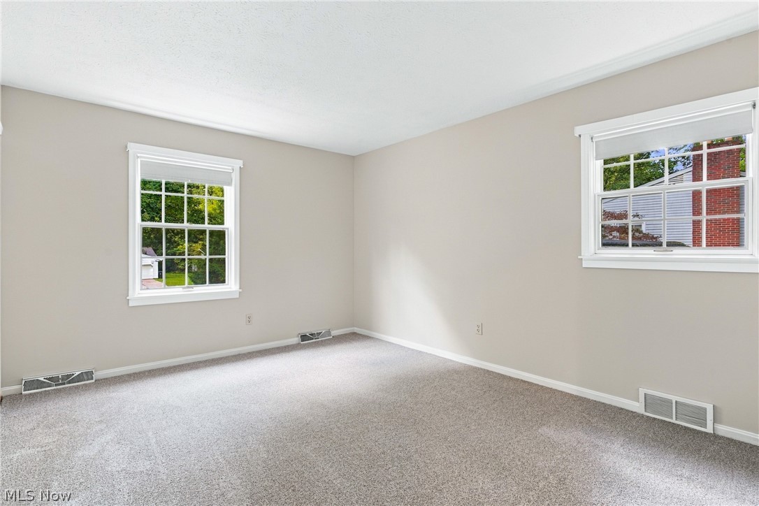 6832 Green Ridge Avenue Solon OH 44139
