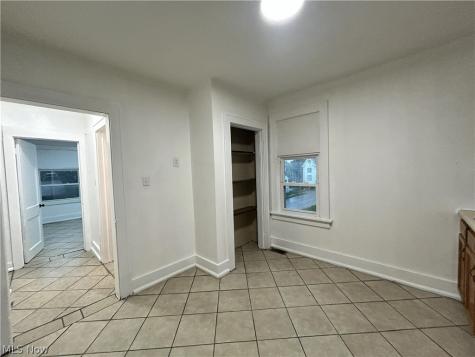 1439 Maryland Avenue Steubenville OH 43952
