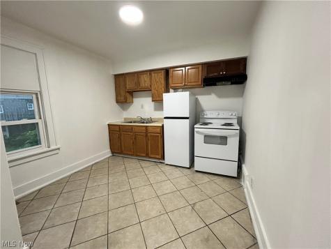 1439 Maryland Avenue Steubenville OH 43952