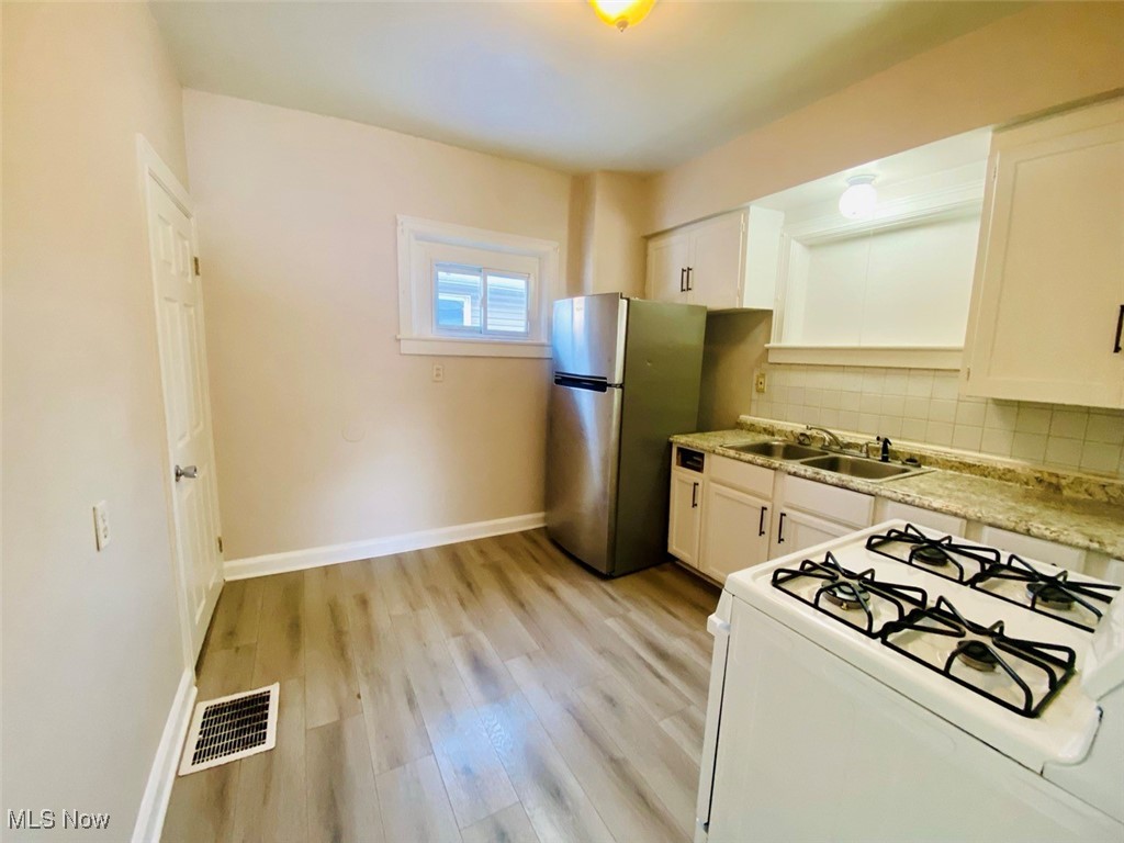 383 Black Street Akron OH 44306