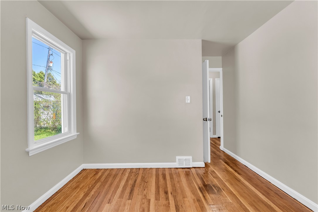 14205 Corridon Avenue Maple Heights OH 44137