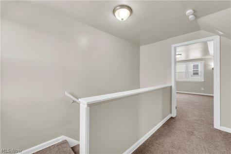 14205 Corridon Avenue Maple Heights OH 44137