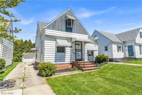 14205 Corridon Avenue Maple Heights OH 44137