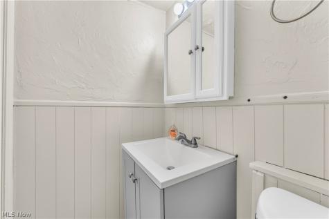 14205 Corridon Avenue Maple Heights OH 44137
