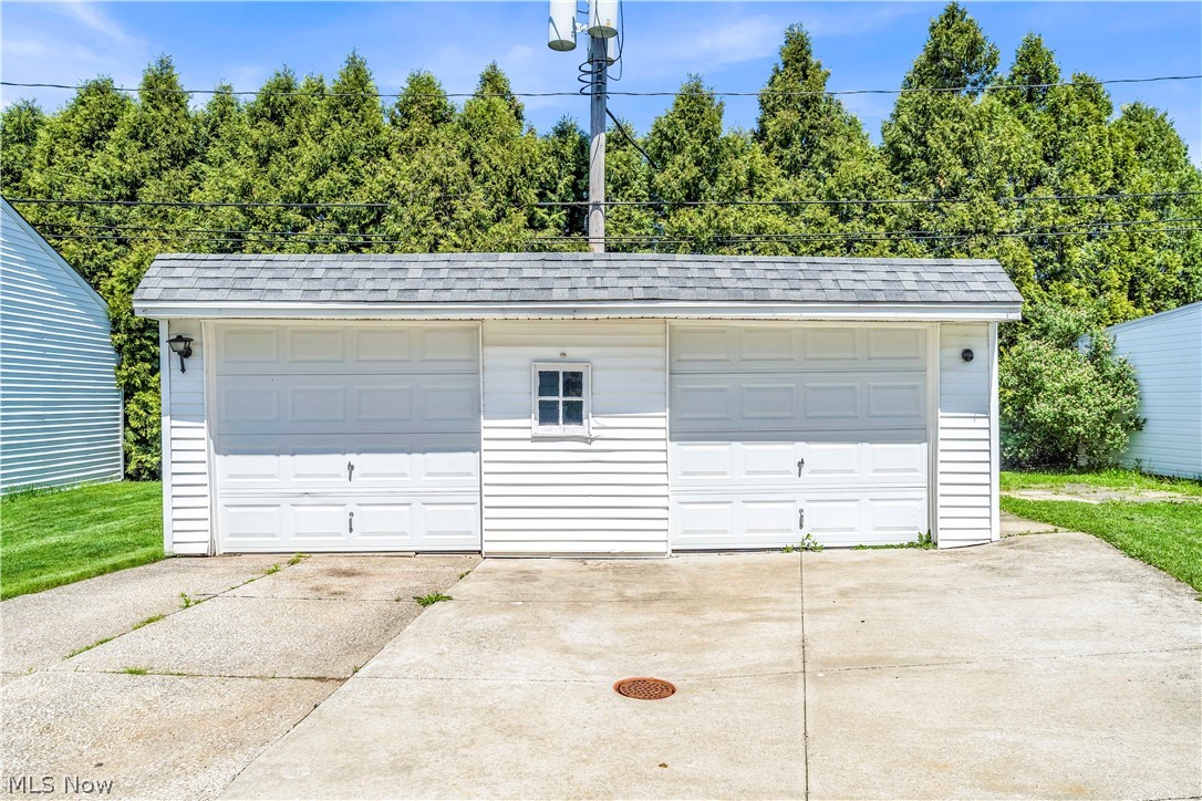 14205 Corridon Avenue Maple Heights OH 44137
