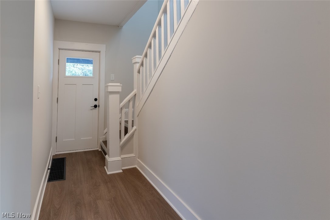 1464 E 123 Street Cleveland OH 44106