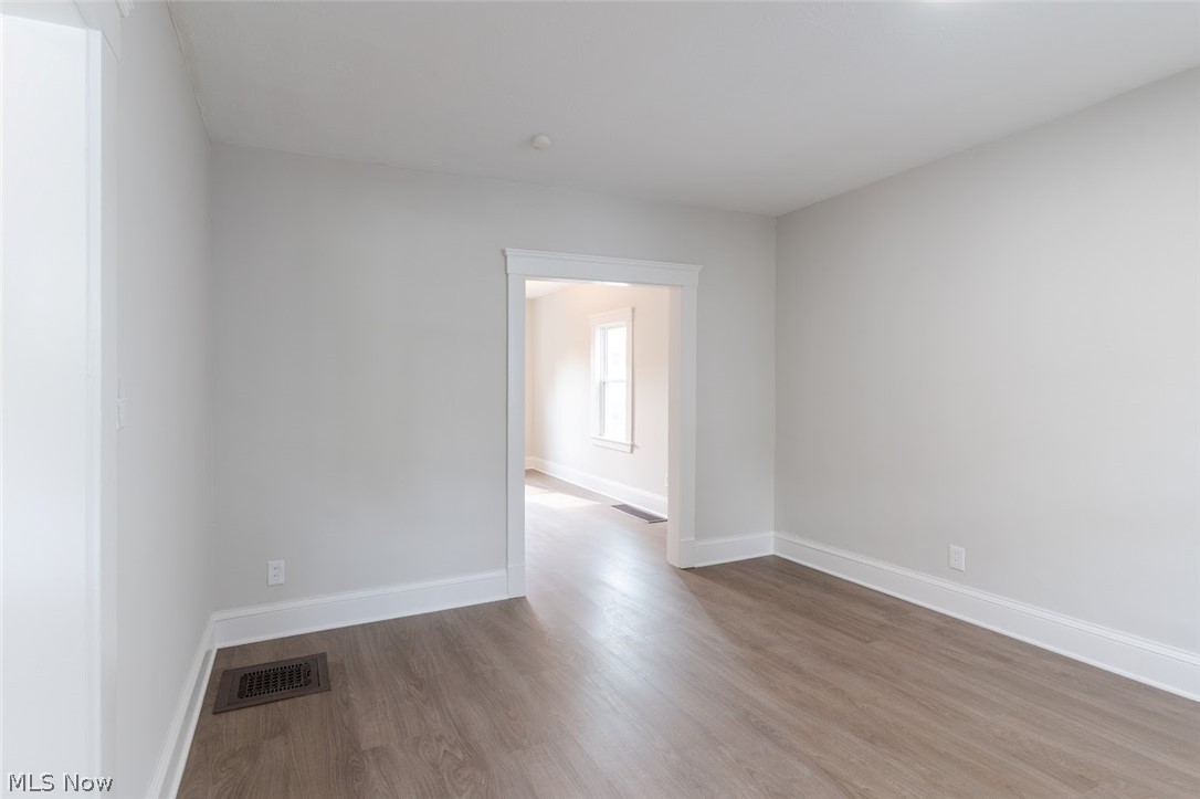 1464 E 123 Street Cleveland OH 44106