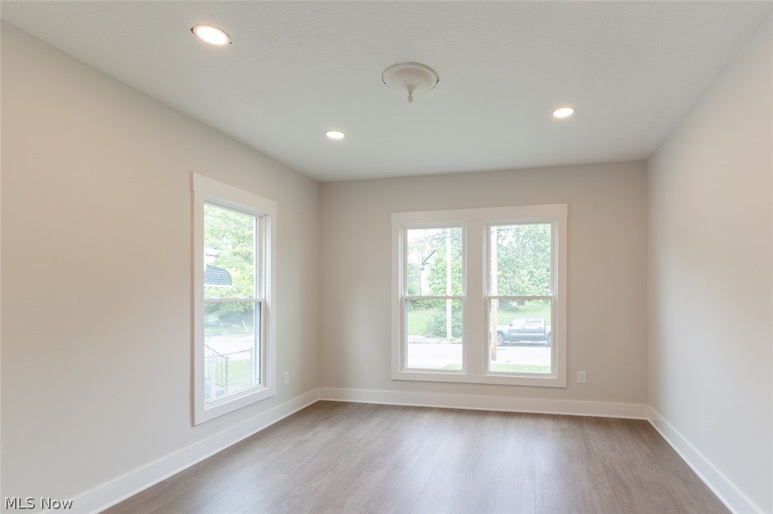1464 E 123 Street Cleveland OH 44106