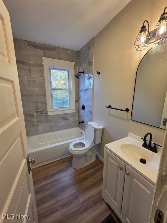 7417 Linwood Avenue Cleveland OH 44103