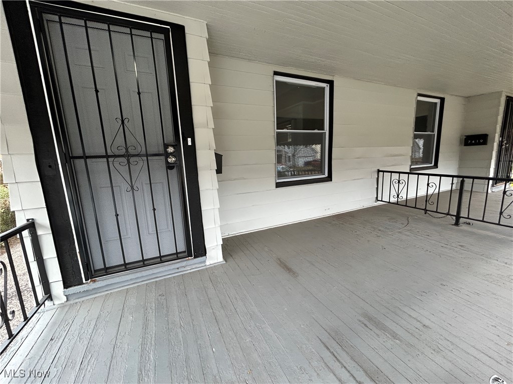 7417 Linwood Avenue Cleveland OH 44103