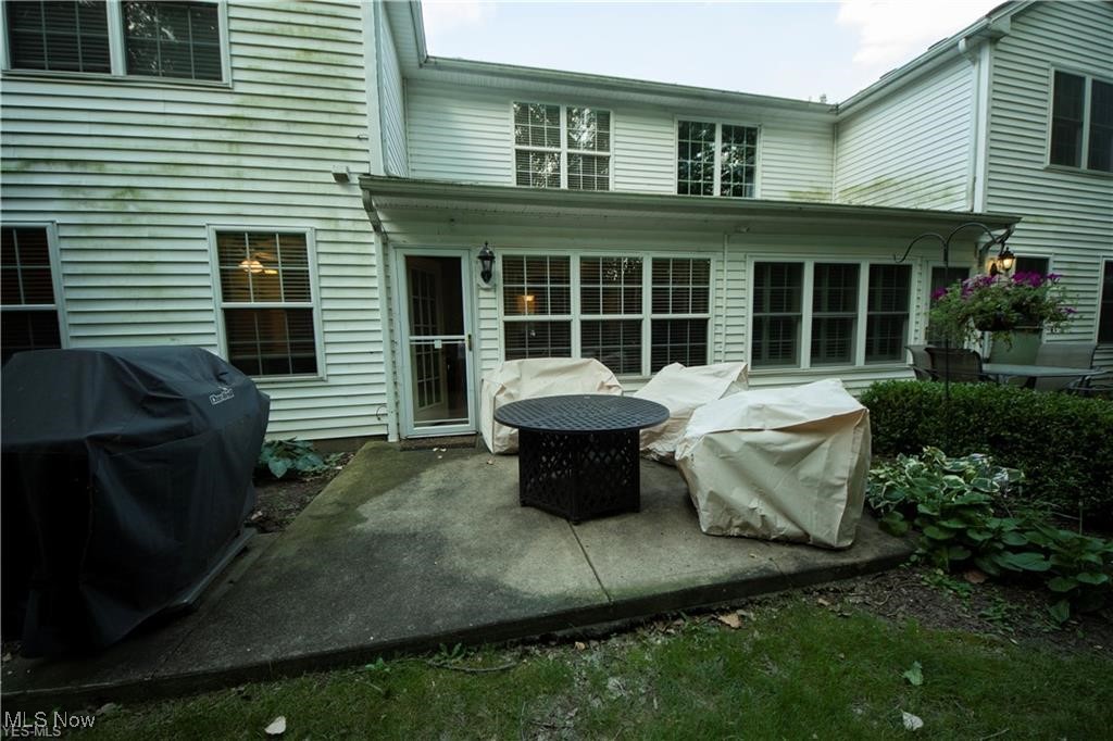 2042 W Reserve Circle Avon OH 44011