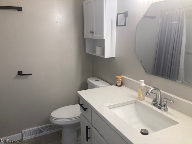 1201 Winchester Drive Parma OH 44134