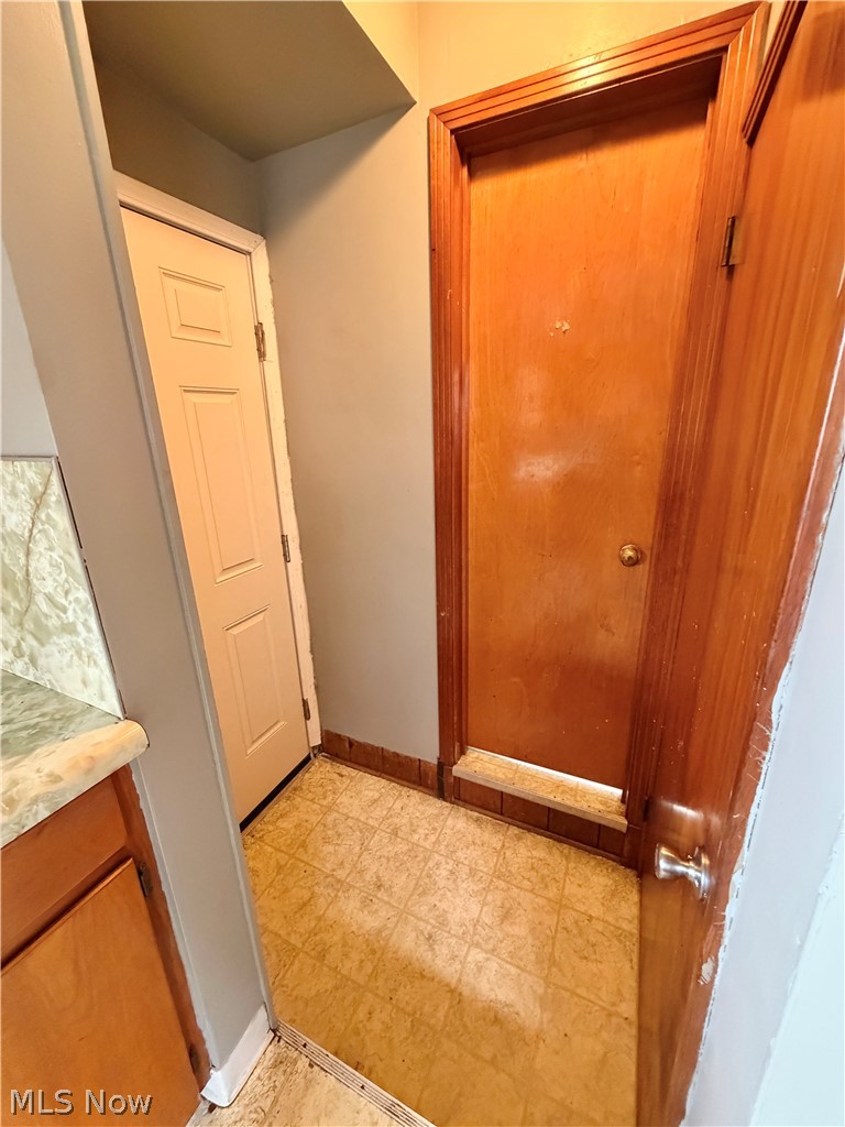 1408 E Boston Avenue Youngstown OH 44502
