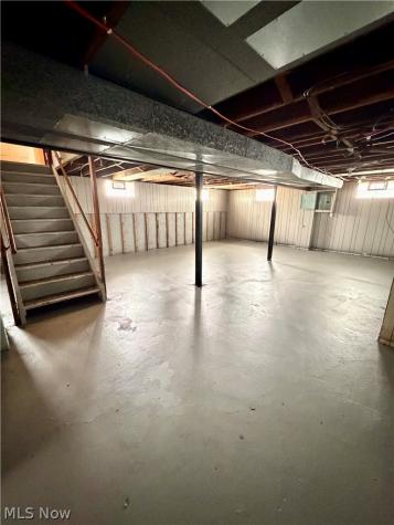 1408 E Boston Avenue Youngstown OH 44502