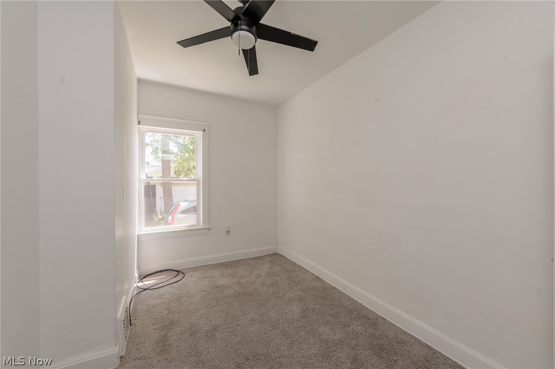 2035 Chesterland Avenue Lakewood OH 44107