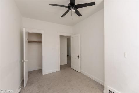 2035 Chesterland Avenue Lakewood OH 44107