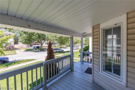 2035 Chesterland Avenue Lakewood OH 44107