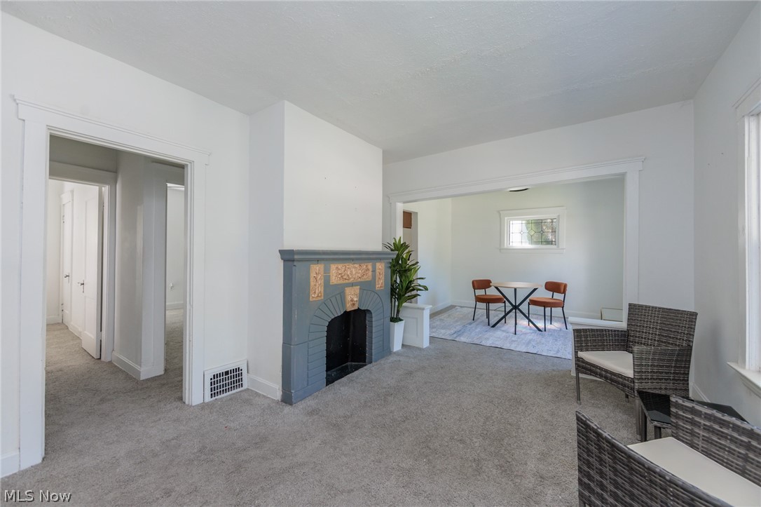 2035 Chesterland Avenue Lakewood OH 44107