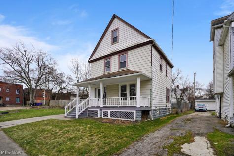 8210 Dorver Avenue Cleveland OH 44105