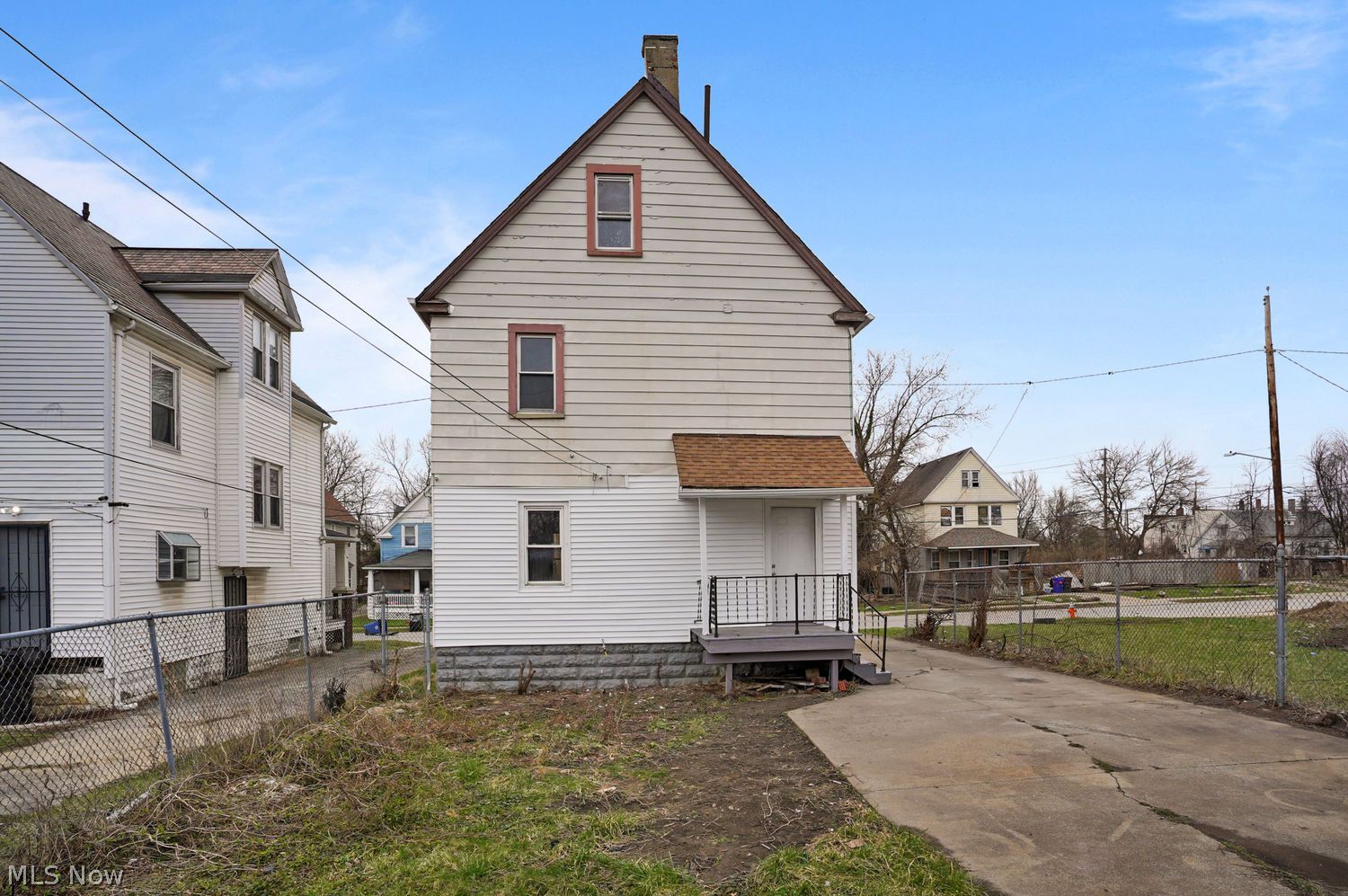 8210 Dorver Avenue Cleveland OH 44105