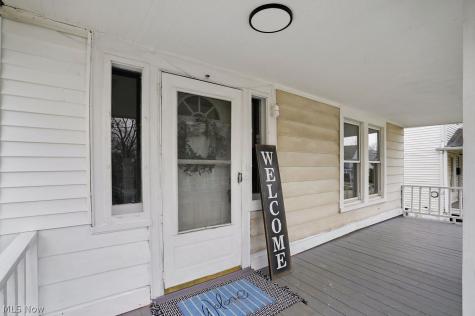 8210 Dorver Avenue Cleveland OH 44105