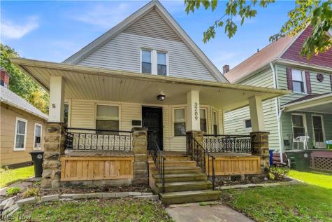 3209 Woodbridge Avenue Cleveland OH 44109
