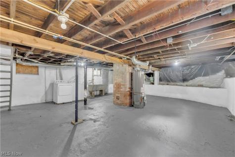 3209 Woodbridge Avenue Cleveland OH 44109