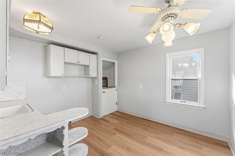 866 E 209th Street Euclid OH 44119