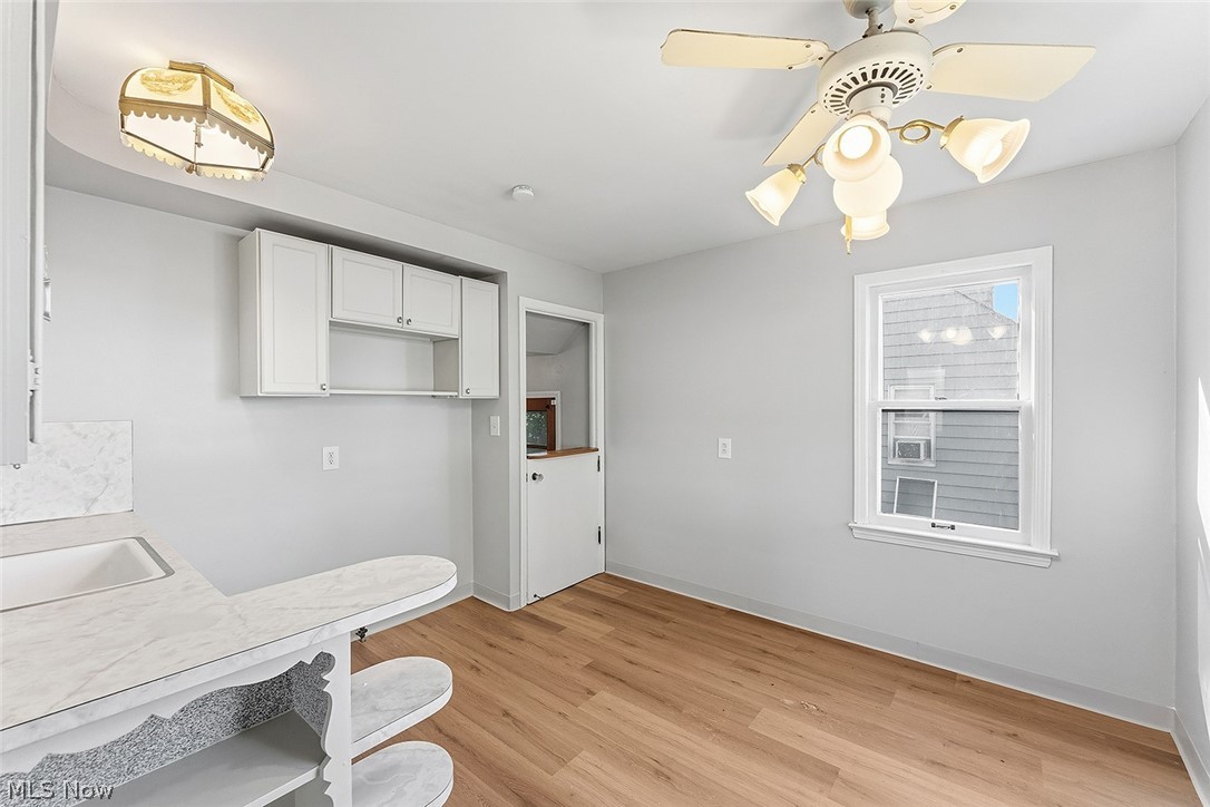 866 E 209th Street Euclid OH 44119
