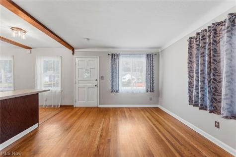 602 Huntmere Drive Bay Village OH 44140