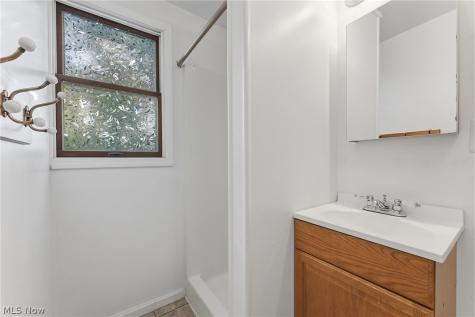 602 Huntmere Drive Bay Village OH 44140