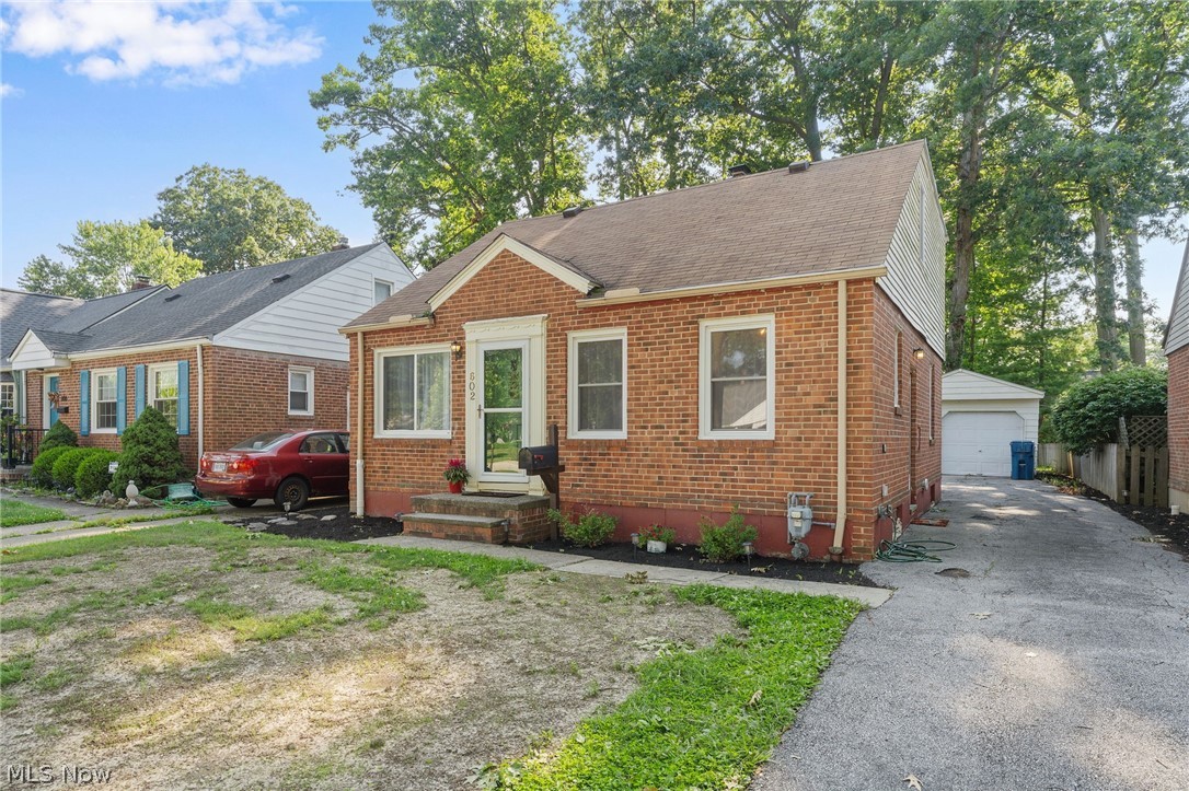 602 Huntmere Drive Bay Village OH 44140